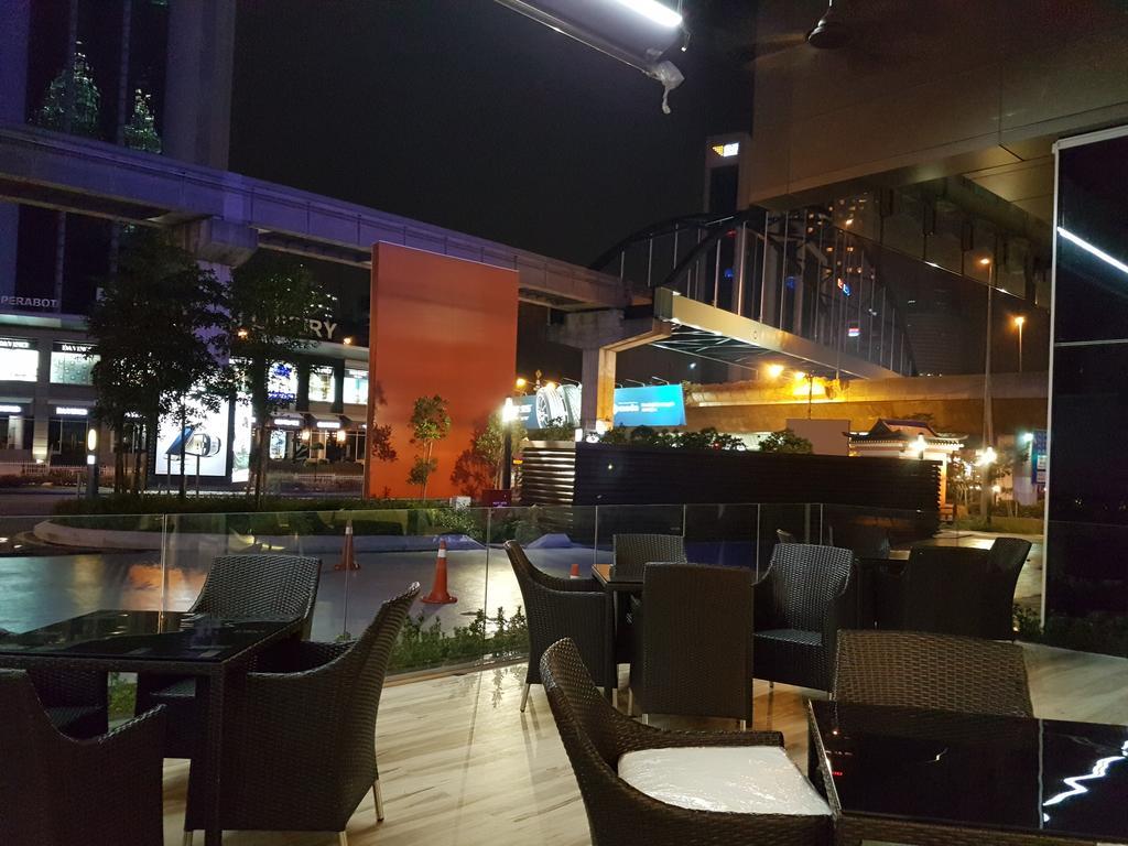 Altabia Suites At Times Squarer Kuala Lumpur Exterior photo